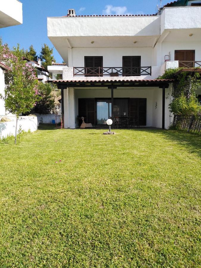 Rebekka's Elani Villa Siviri