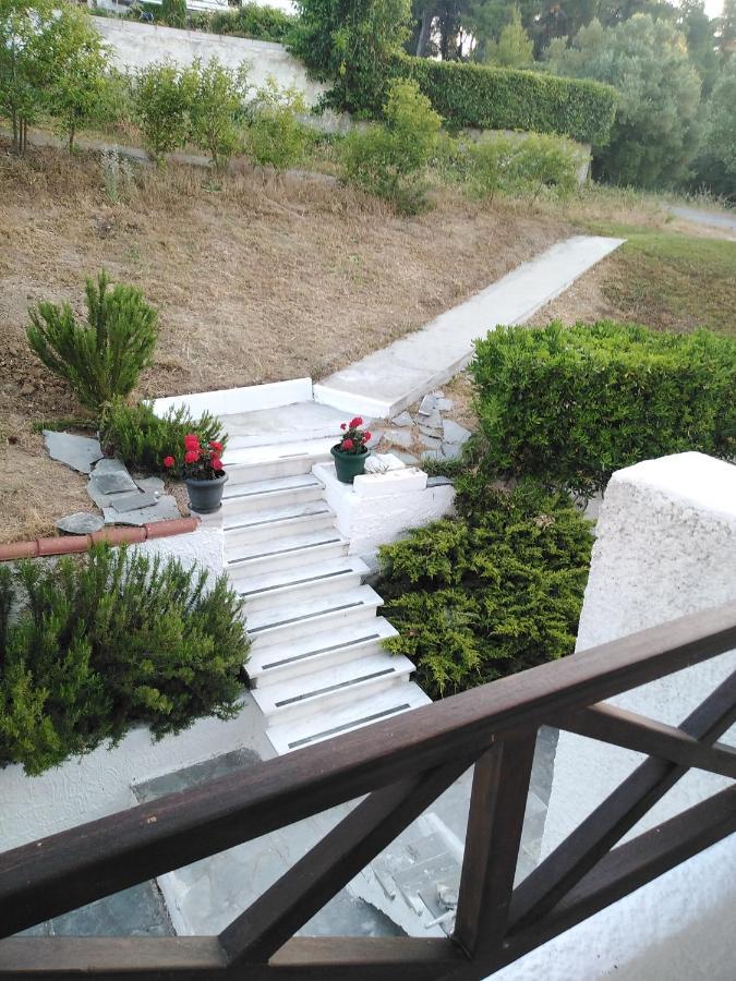 Villa Rebekka's Elani Siviri